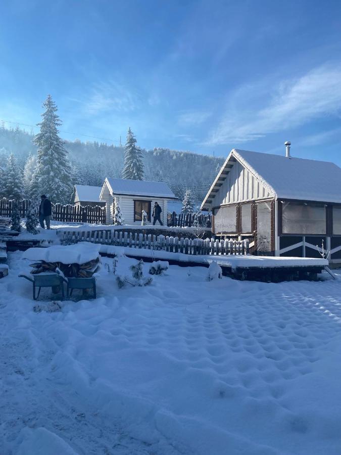 Гостьовий Дім Круасан Сімейний Bukovel Exterior foto