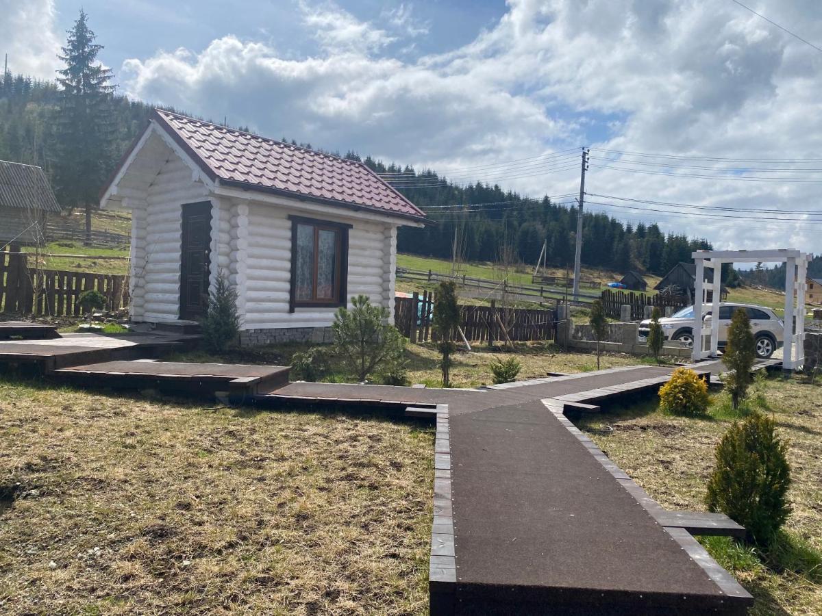 Гостьовий Дім Круасан Сімейний Bukovel Exterior foto